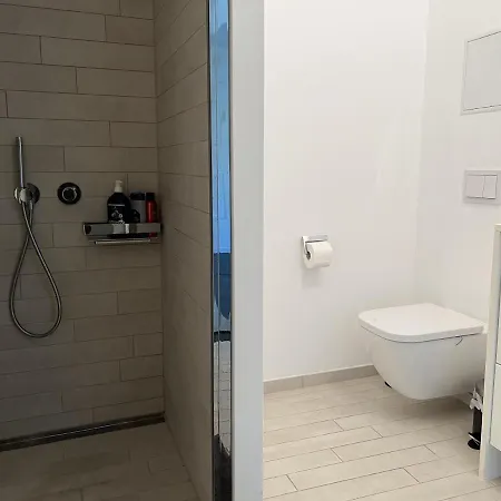 Luxury Waterfront Apartment Berlin Extérieur photo